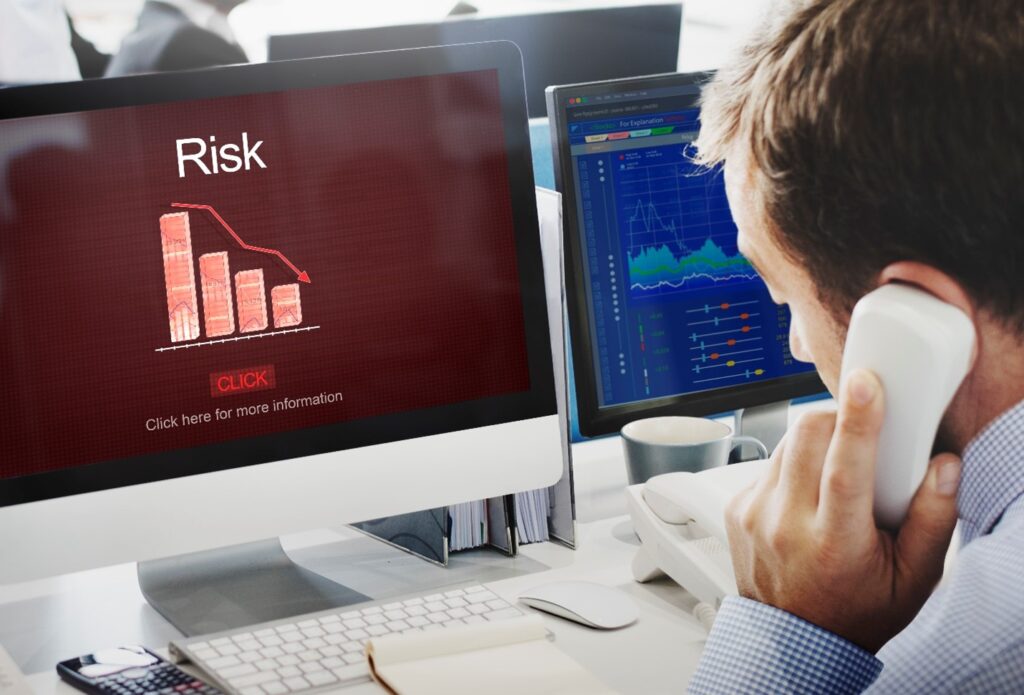 Risk Management Using Signals