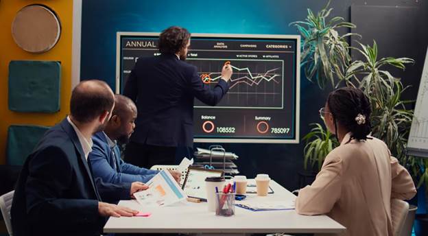 The Rise of Social Trading and Community-Based Signals